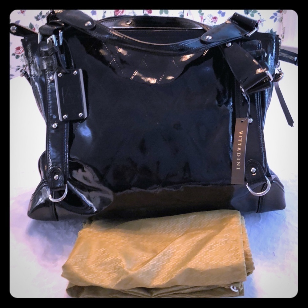 NWT Adrienne Vittadini Black Patent bag